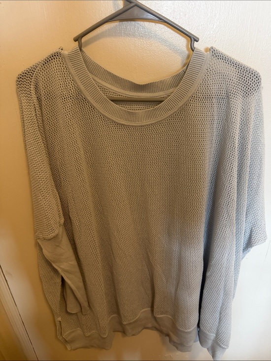 PLANET by Lauren G Tops - Light Gray Women's Knit Pullover Top